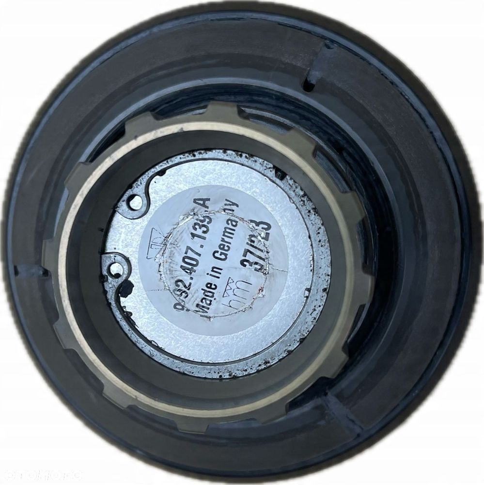 PORSCHE 911 992 GT3 RS TURBO S ŚRUBA FELGI CENTER LOCK 992407139A - 11