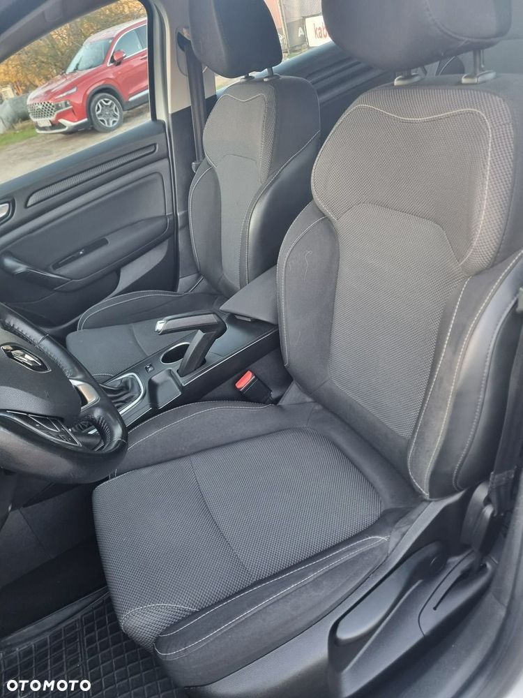 Renault Megane - 12
