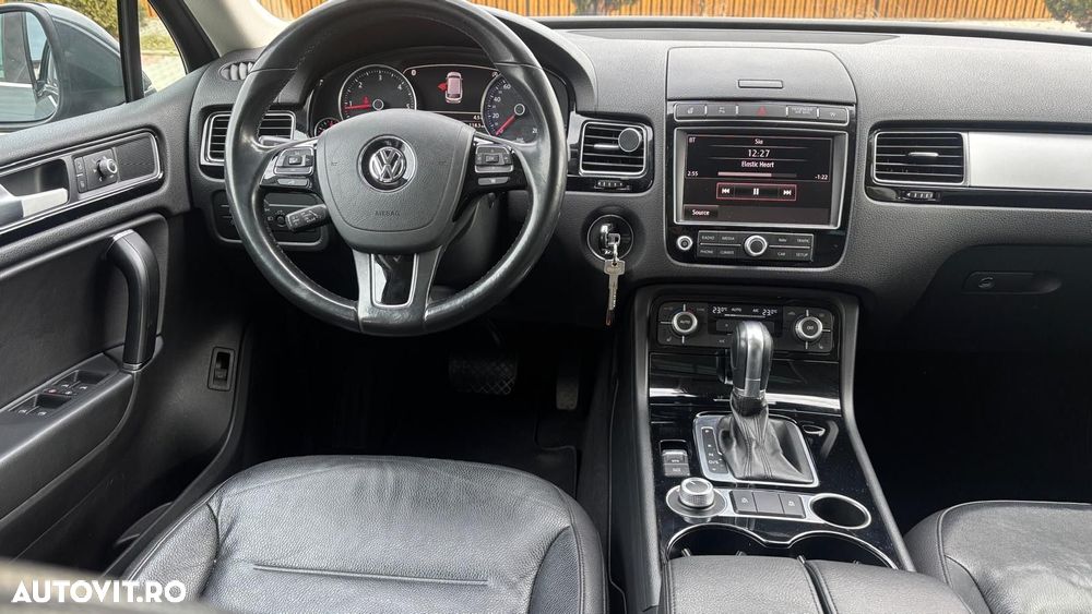 Volkswagen Touareg 3.0 V6 TDI BMT - 13