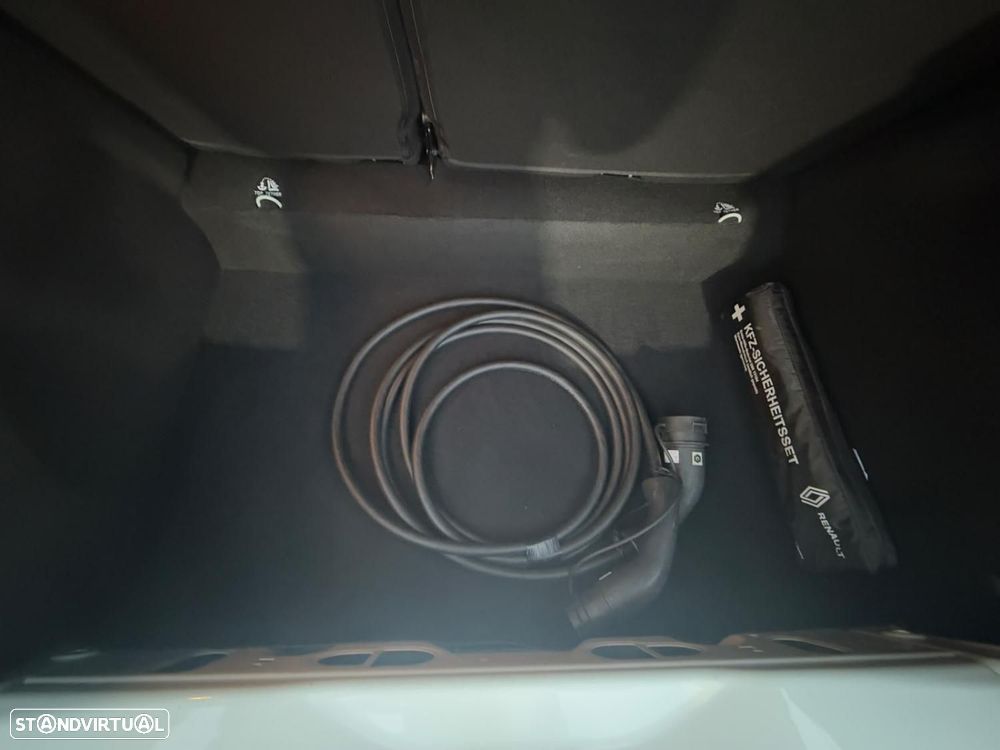 Renault Zoe (c/ Bateria) E-Tech EV50 Equilibre - 13