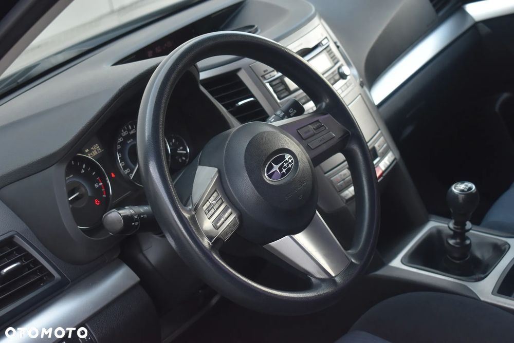 Subaru Legacy - 9