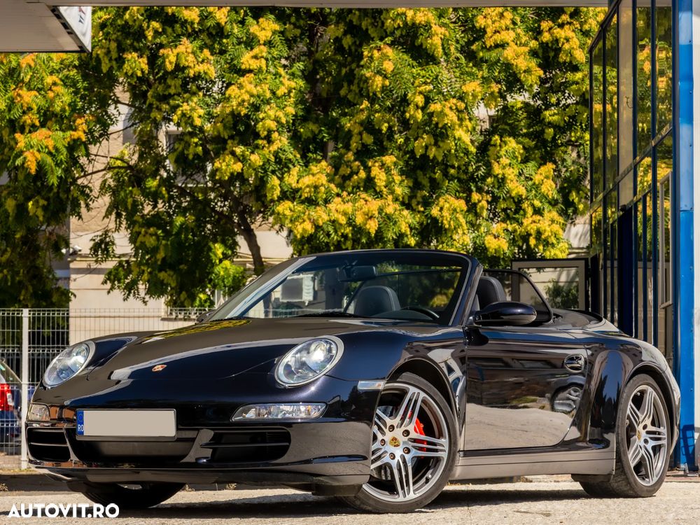 Porsche 911 Carrera 4 S Cabrio - 1