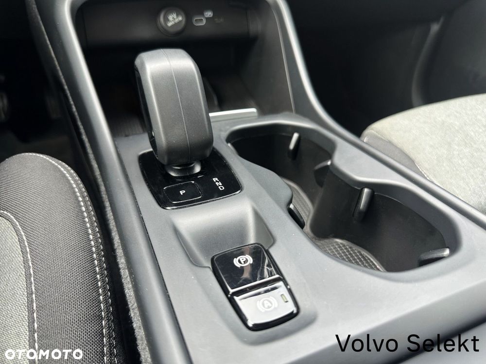 Volvo XC 40 - 22