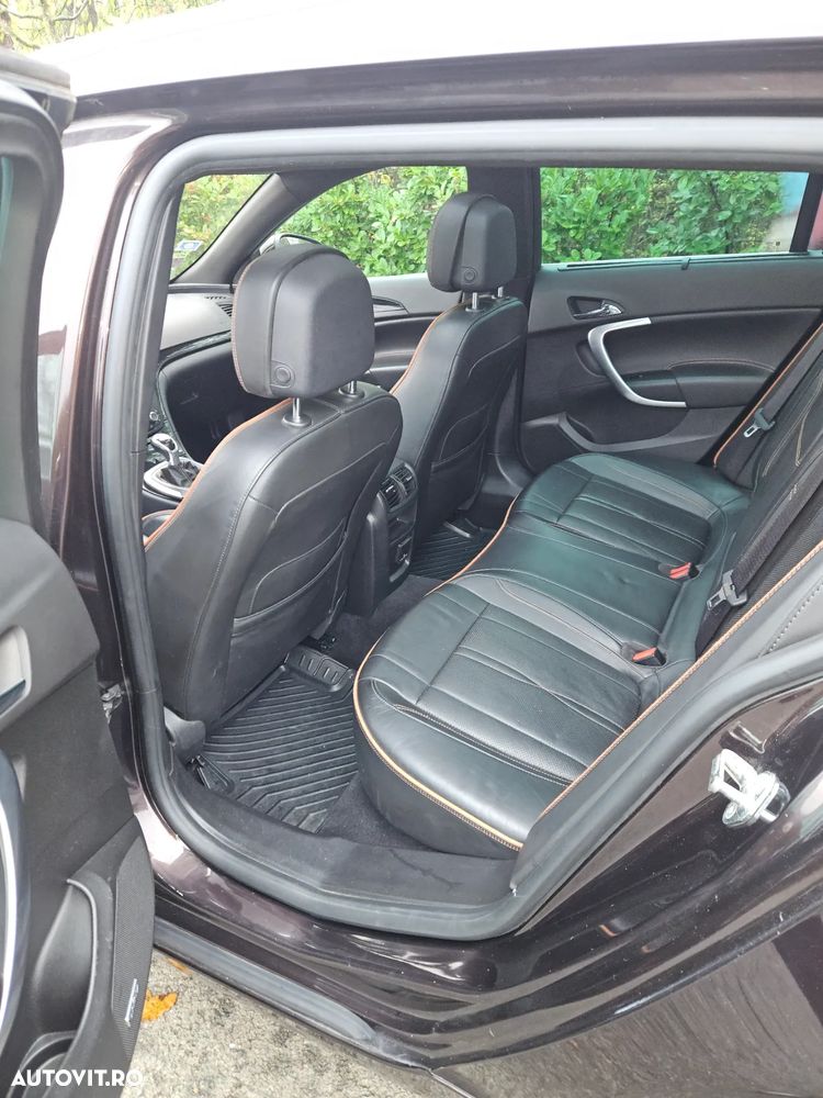 Opel Insignia 2.0 CDTI Sports Tourer 4x4 ecoFLEX St./St Active - 20