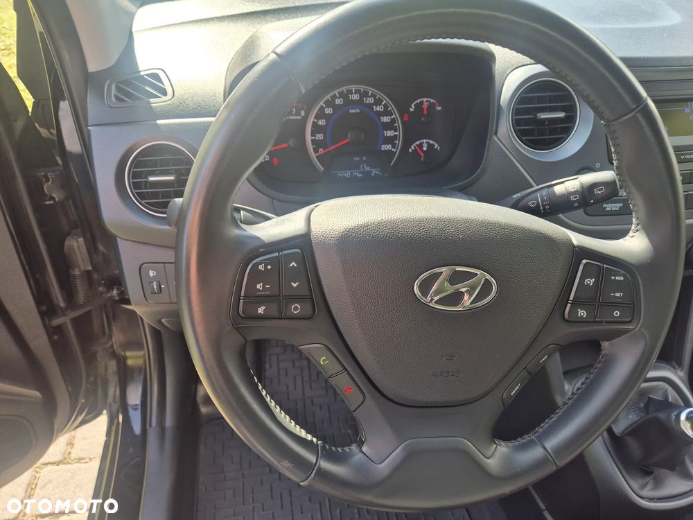 Hyundai i10 - 11