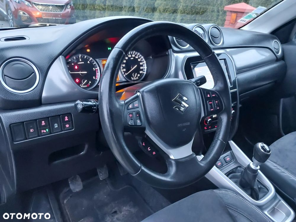 Suzuki Vitara 1.6 DDiS (4x2) Comfort+ - 14