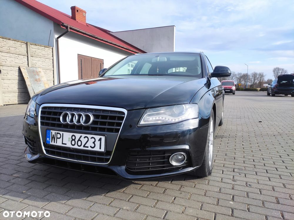 Audi A4 Avant 2.0 TDI - 8