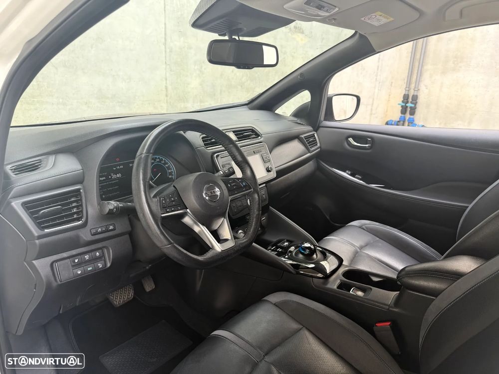 Nissan Leaf N-Connecta - 2