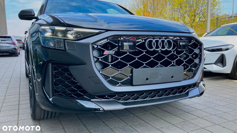Audi RS Q8 - 7