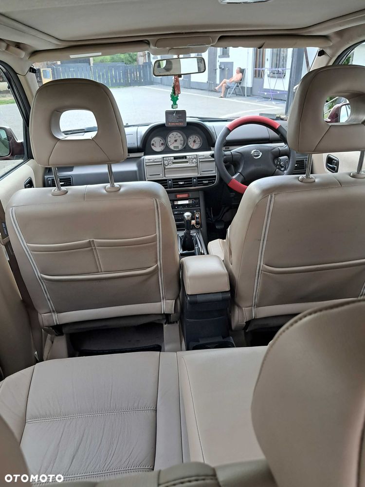 Nissan X-Trail - 8