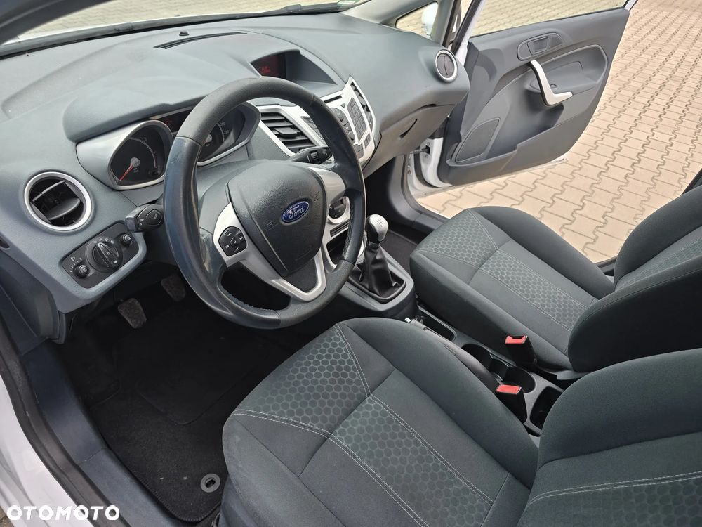 Ford Fiesta 1.25 Titanium - 3