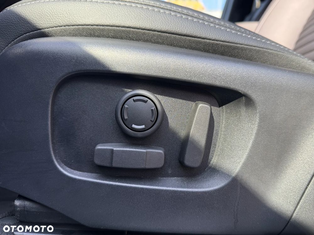 Land Rover Discovery Sport D200 Dynamic SE - 17