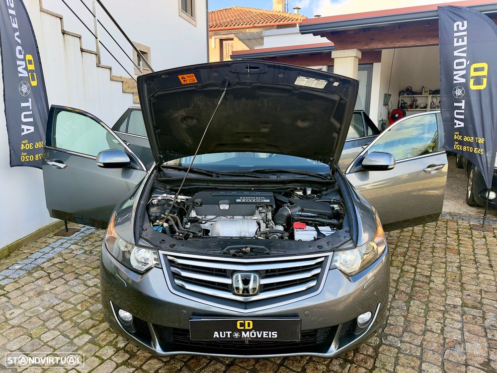 Honda Accord Tourer 2.2 i-DTEC Executive Navi E.Limitada - 31