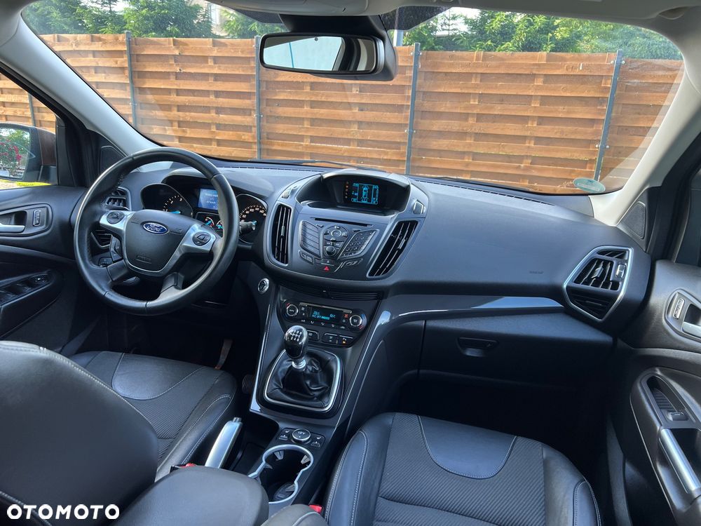 Ford Kuga - 5