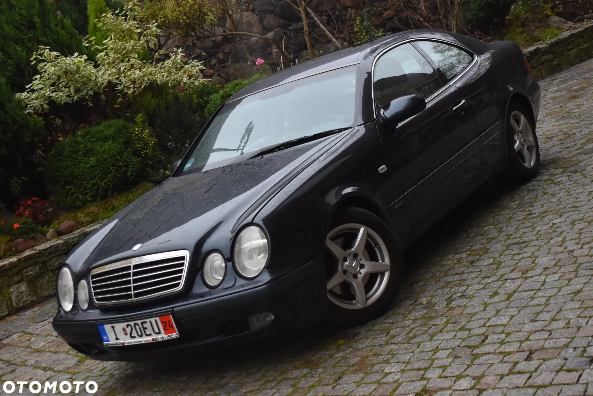 Mercedes-Benz CLK 320 - 23