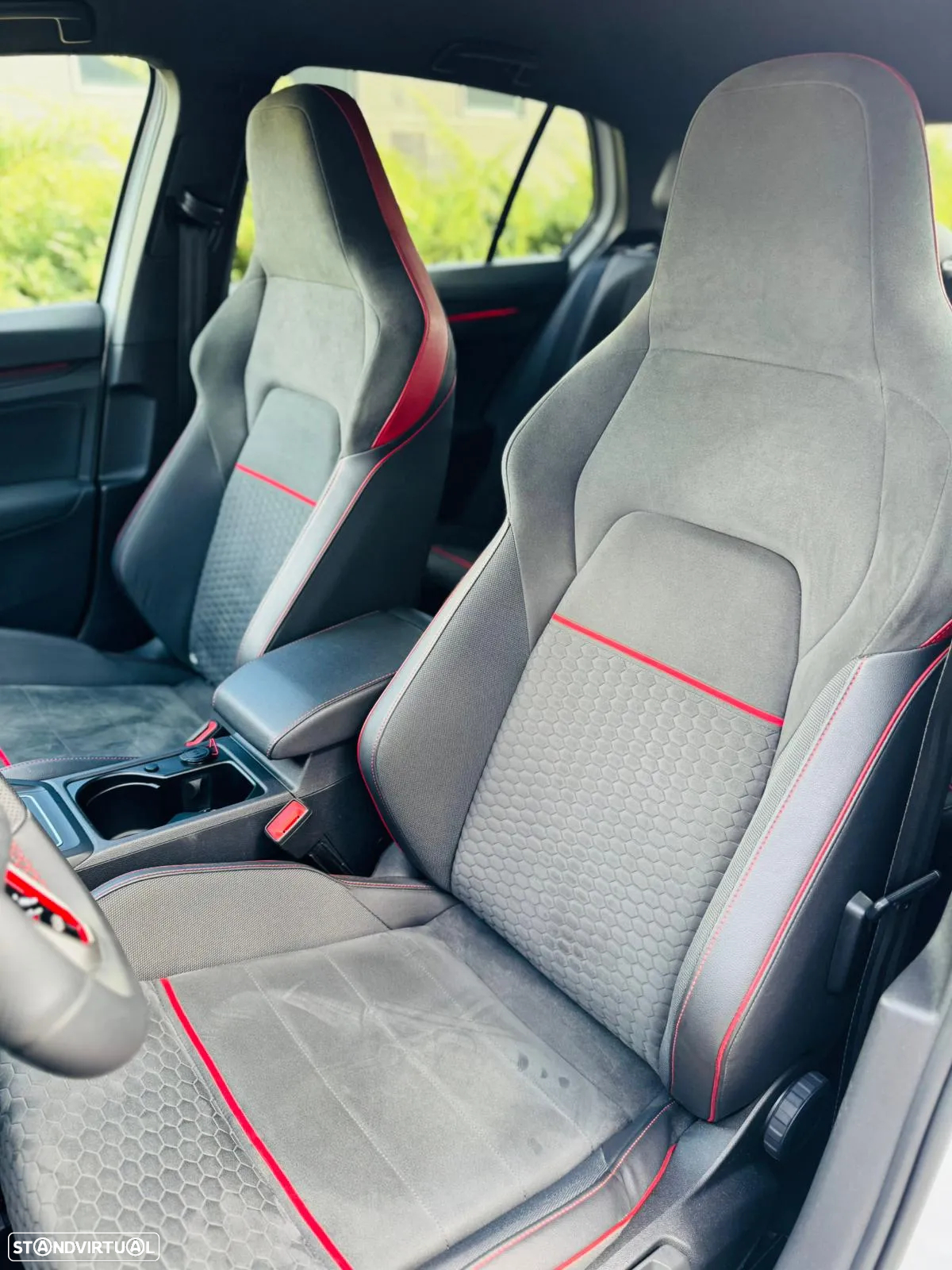 VW Golf 2.0 TSI GTI Clubsport DSG - 25