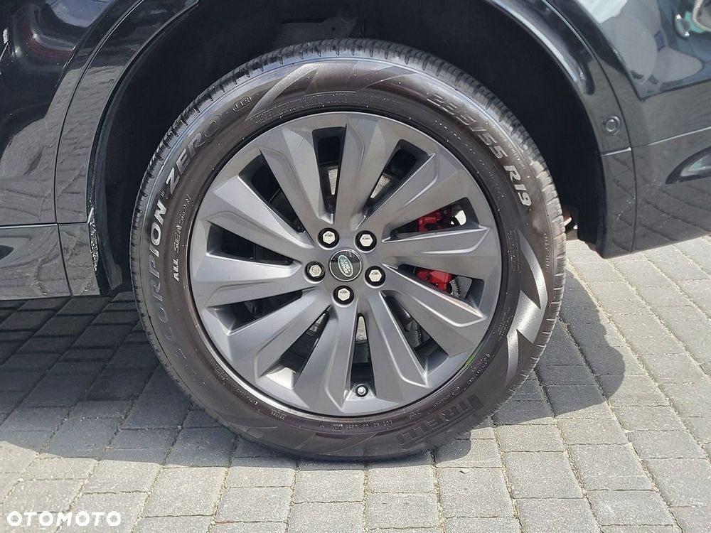 Land Rover Discovery Sport - 36