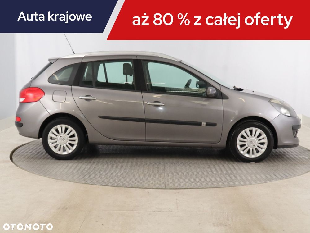 Renault Clio - 8