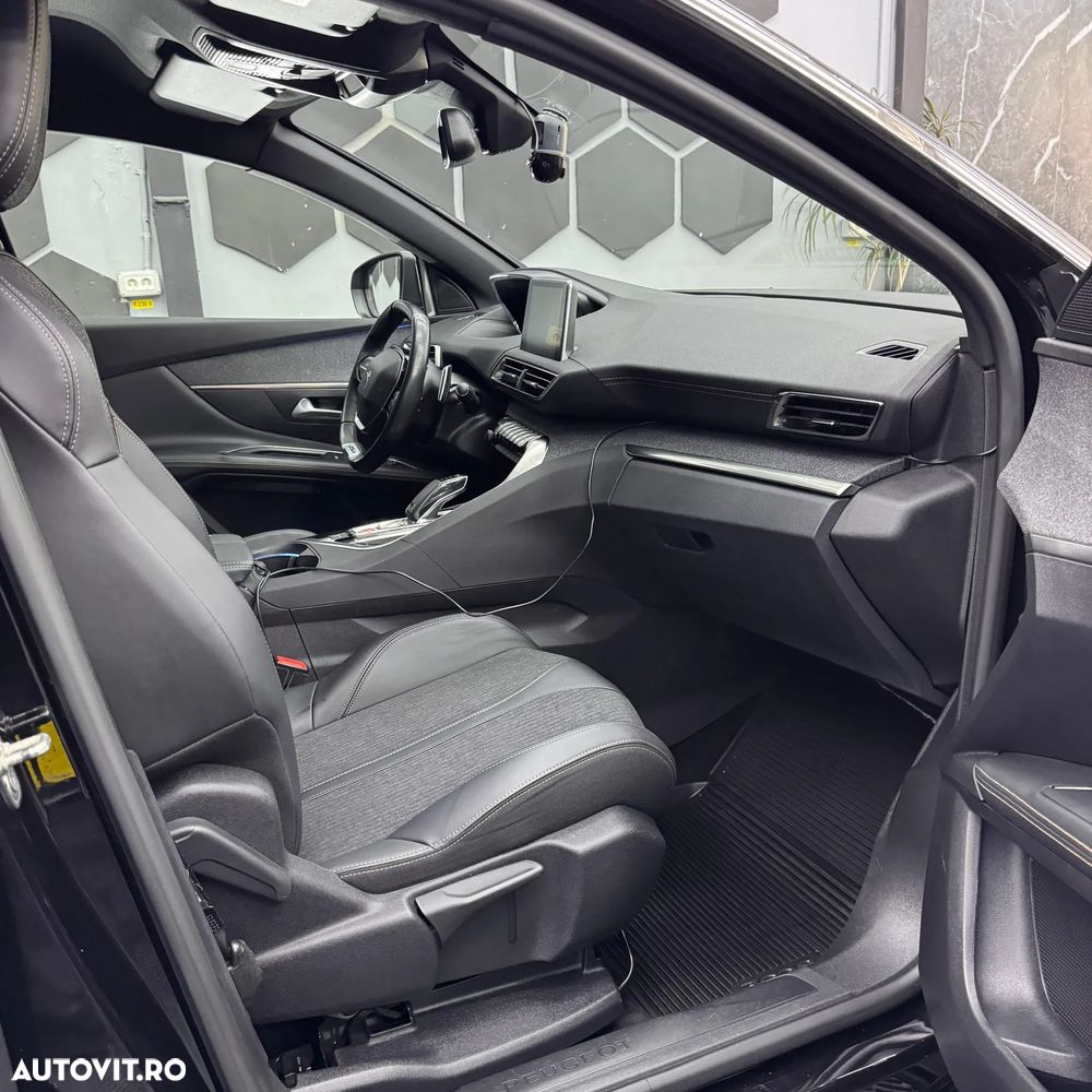 Peugeot 3008 1.6 PureTech Turbo S&S EAT8 GT-Line - 6