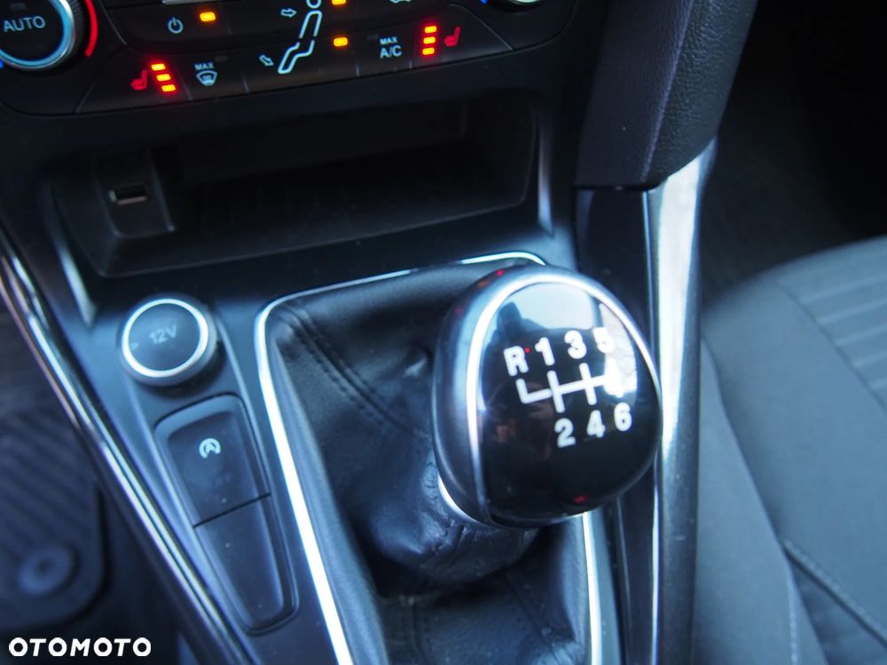 Ford Focus 1.0 EcoBoost ST-Line Red ASS - 30