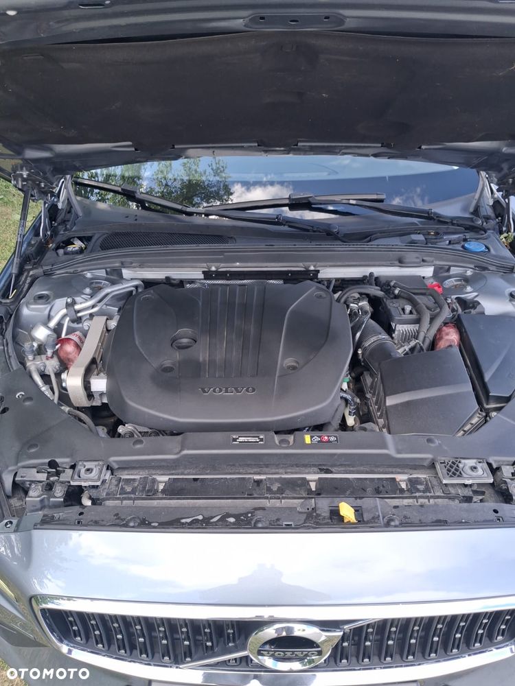 Volvo V60 B3 B Essential - 19