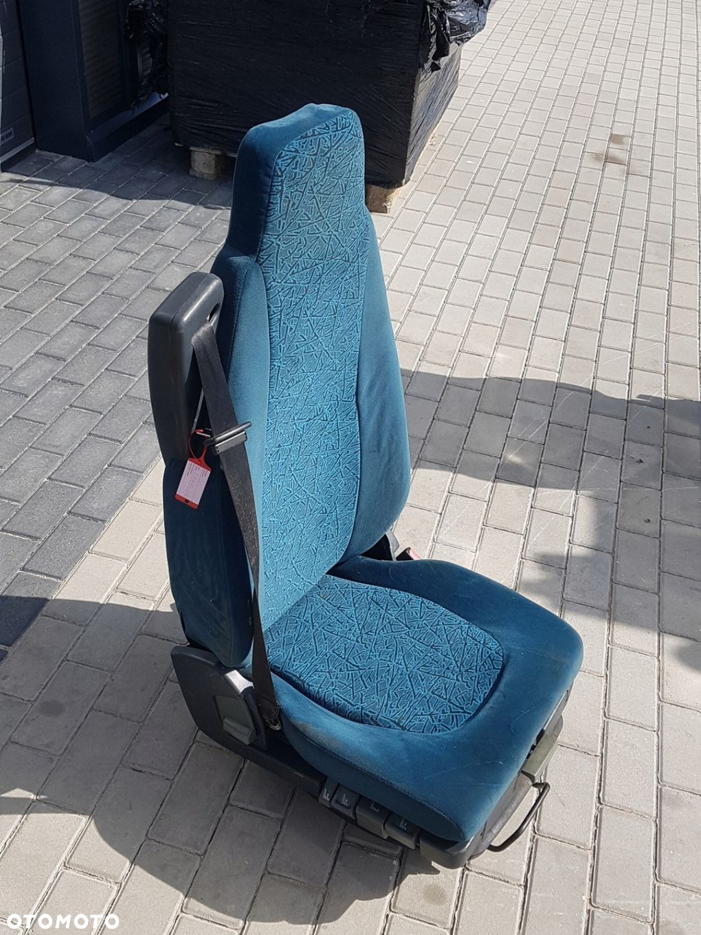 FOTEL SIEDZENIE SIEDZISKO PNEUMATYCZNY PRAWY PASAŻERA DAF 45 , 55 LF - 4