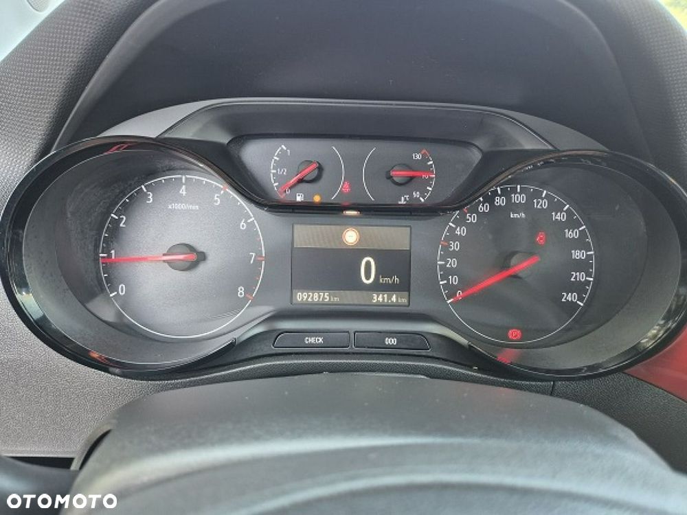 Opel Crossland X - 32