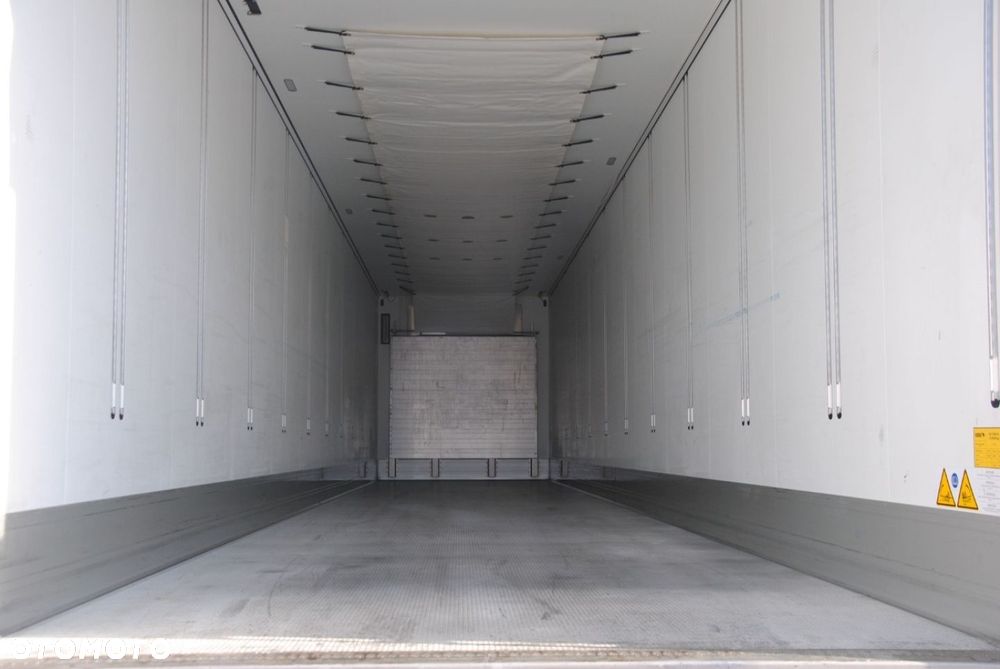 Schmitz Cargobull SKO, Doppelstock, Thermo King - 7