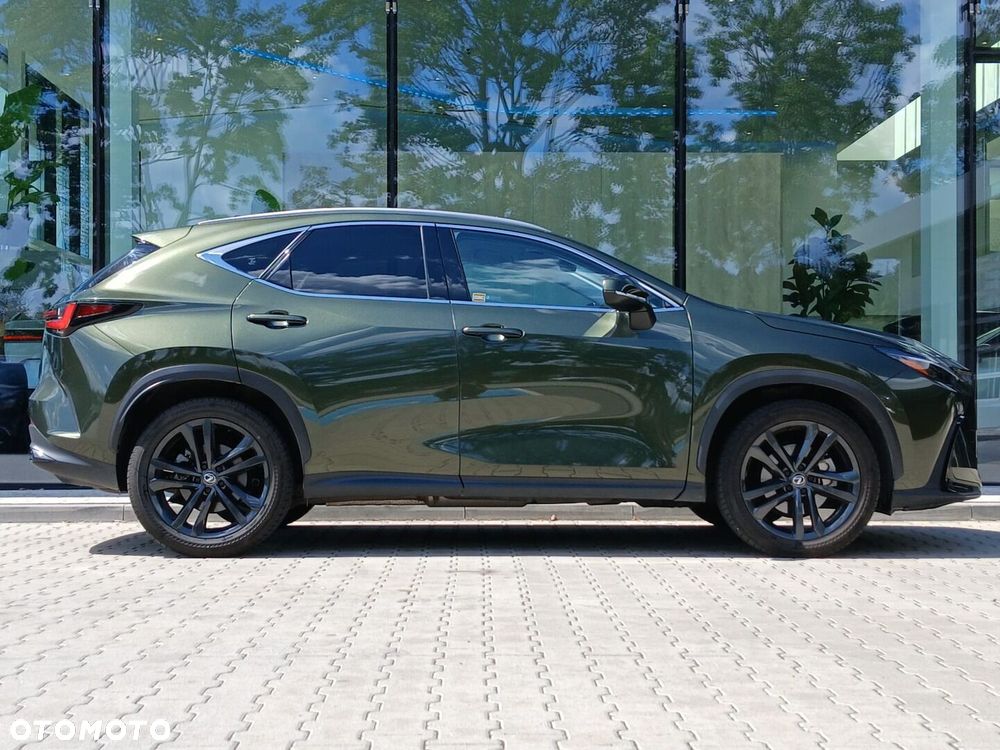 Lexus NX 350h Prestige AWD - 4