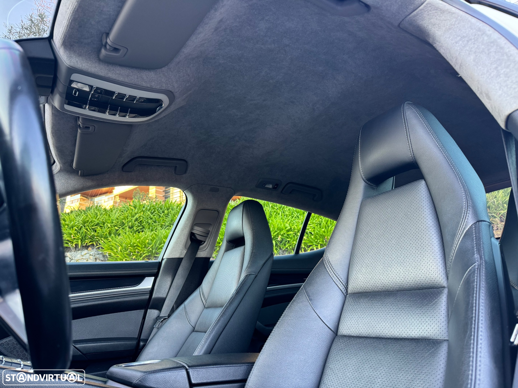 Porsche Panamera Platinum Edition - 18