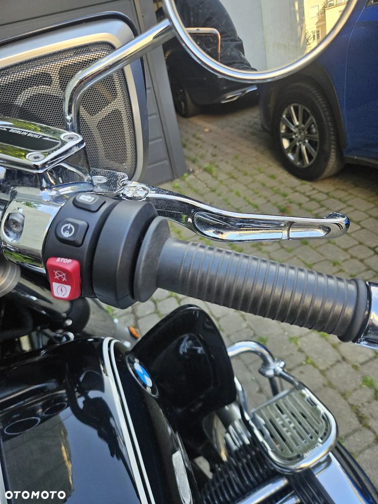BMW R - 8