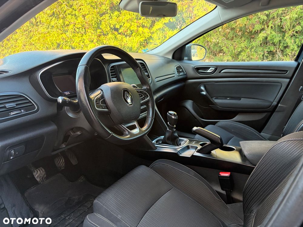 Renault Megane 1.5 dCi Business - 17