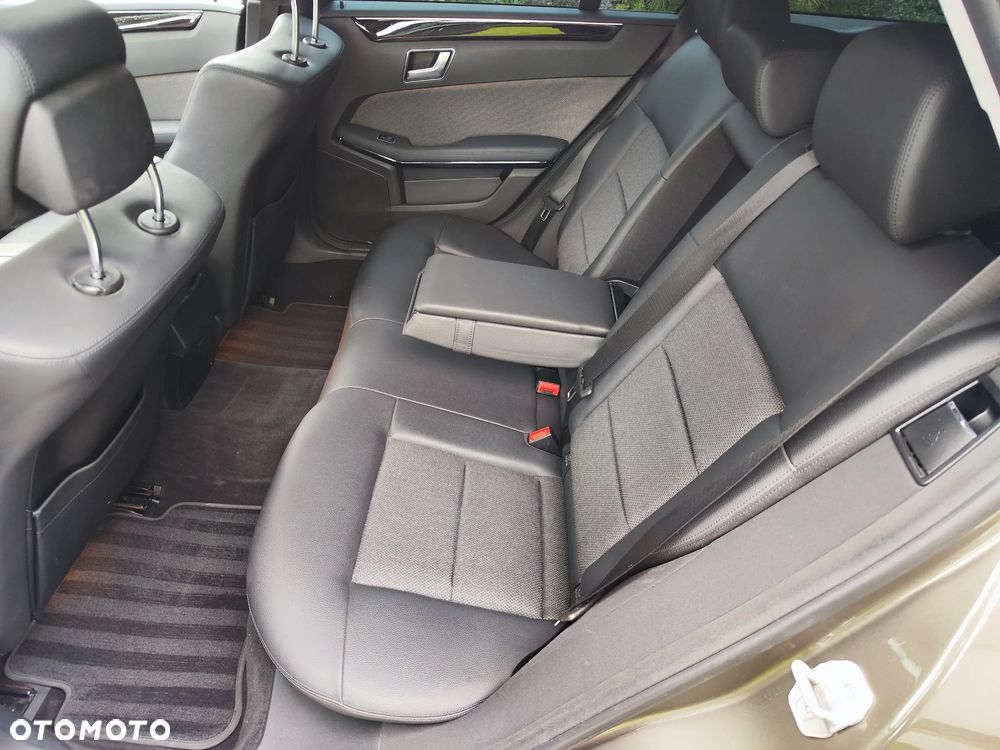 Mercedes-Benz Klasa E 350 CDI 4-Matic BlueEff Avantgarde - 12