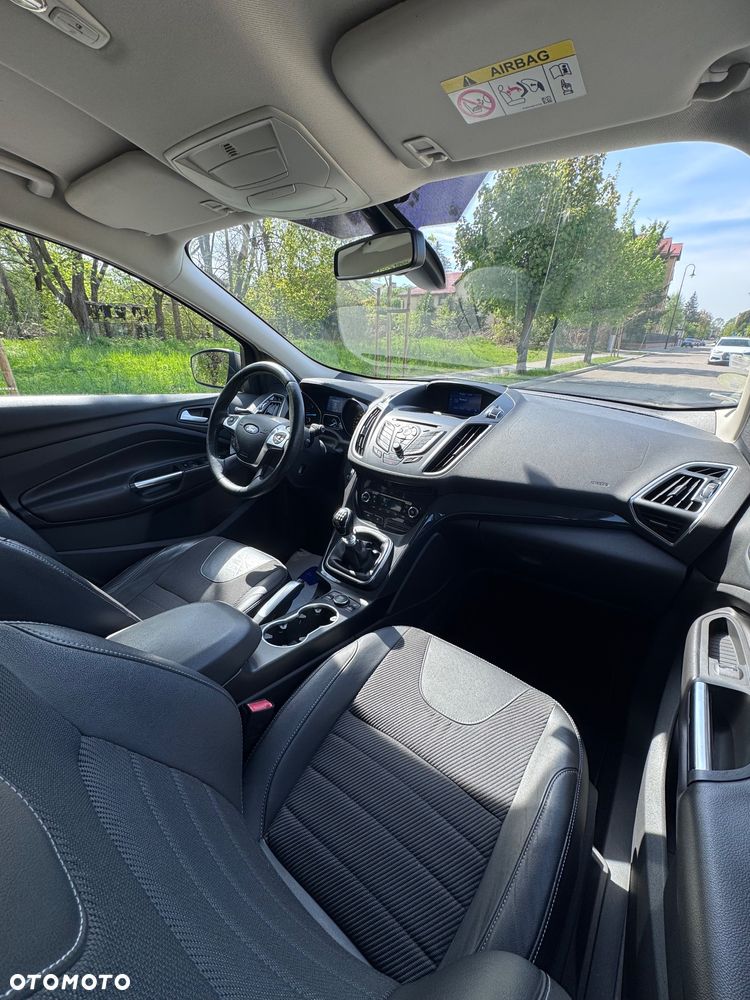 Ford Kuga 2.0 TDCi 2x4 Trend - 23