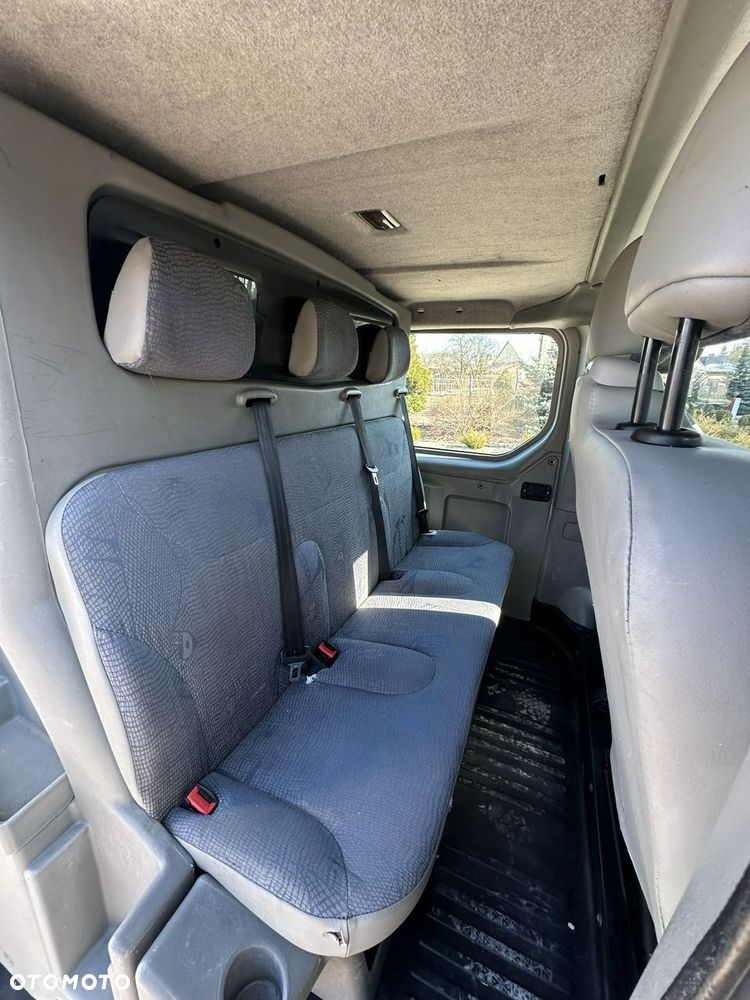 Opel Vivaro - 17