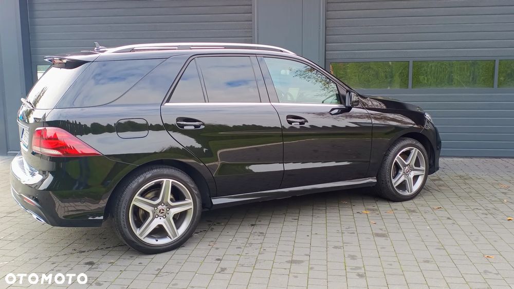 Mercedes-Benz GLE 350 d 4-Matic - 8