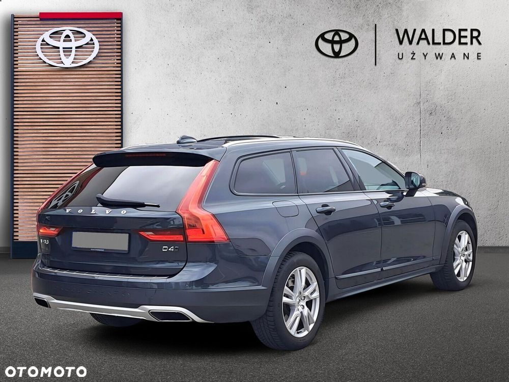 Volvo V90 - 6
