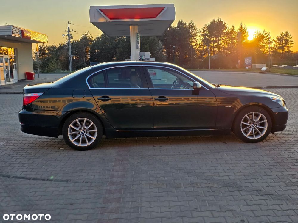 BMW Seria 5 530d Edition Exclusive - 7