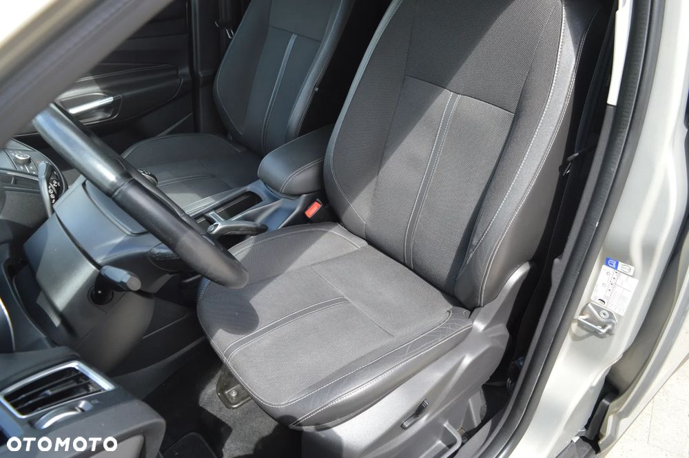 Ford Grand C-MAX Gr 1.5 EcoBoost Titanium ASS - 19