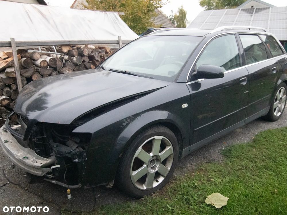 Audi A4 Avant 2003 photo 4