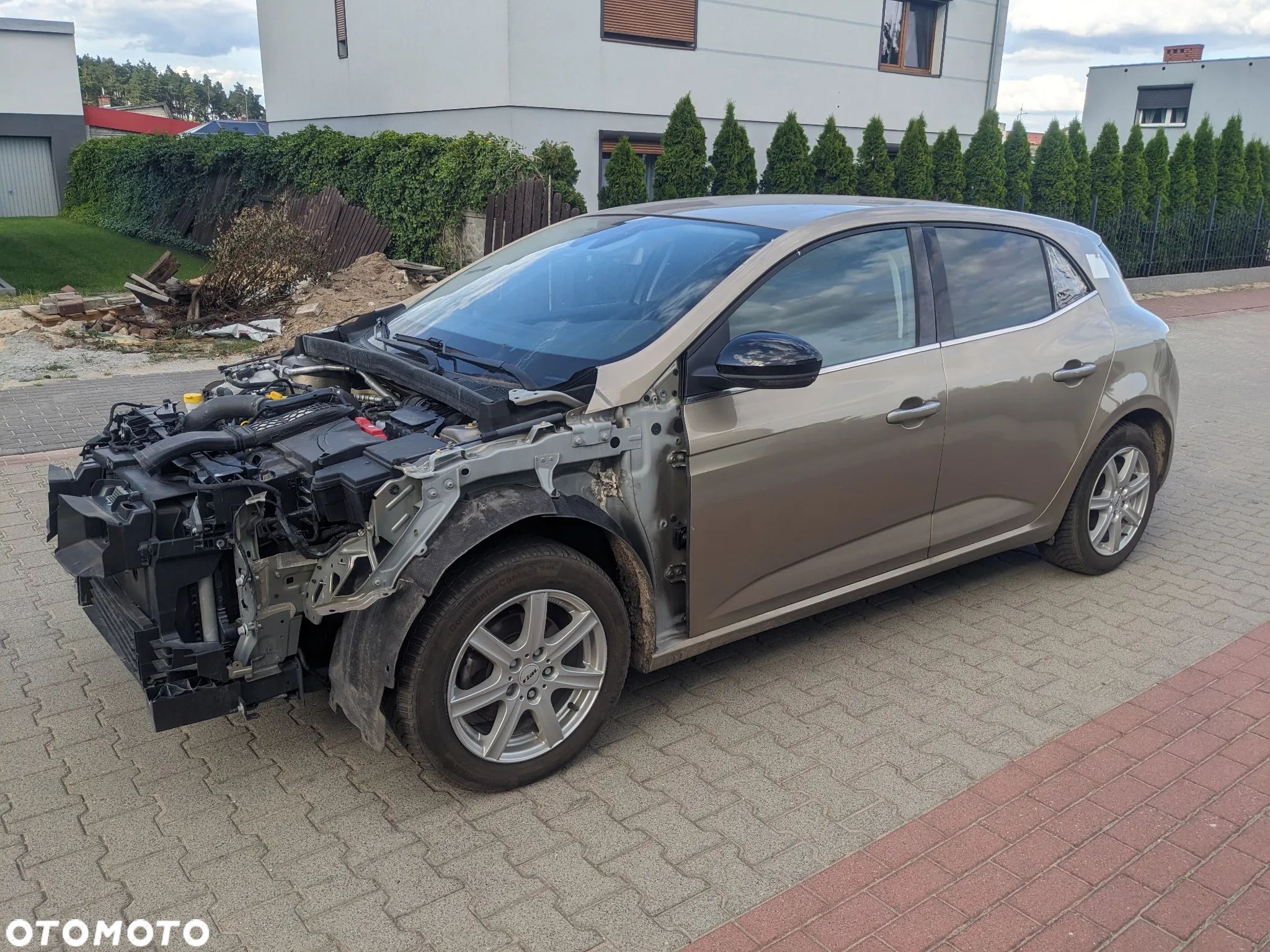 Renault Megane 1.2 Energy TCe Business - 1