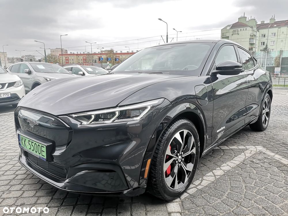 Ford Mustang Mach-E AWD - 1