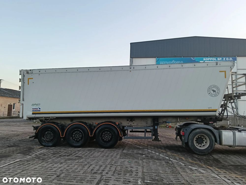 Schmitz Cargobull Ski - 3
