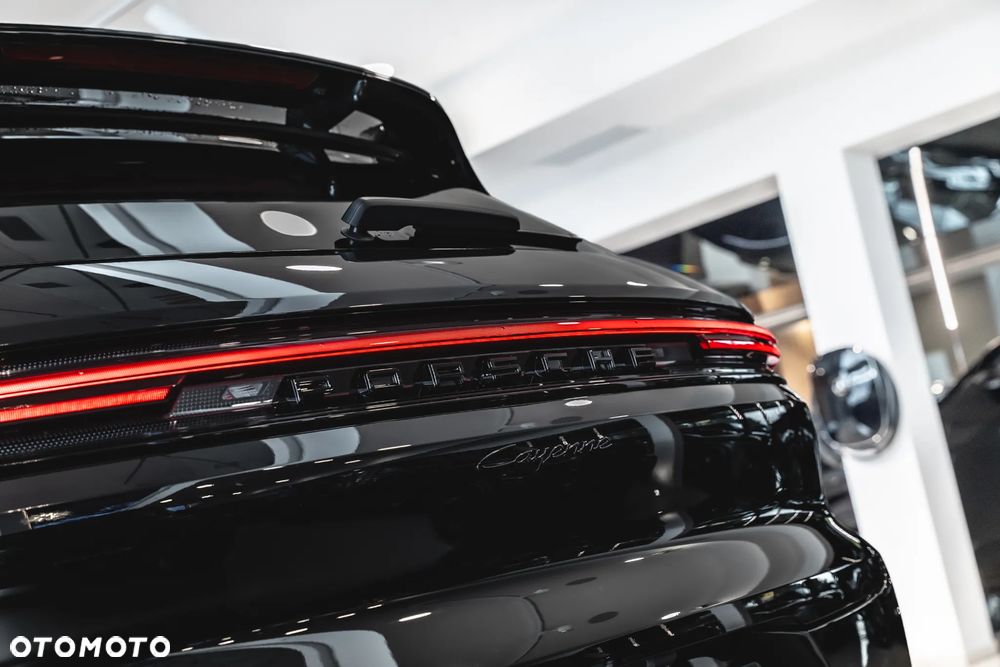 Porsche Cayenne Black Edition - 6