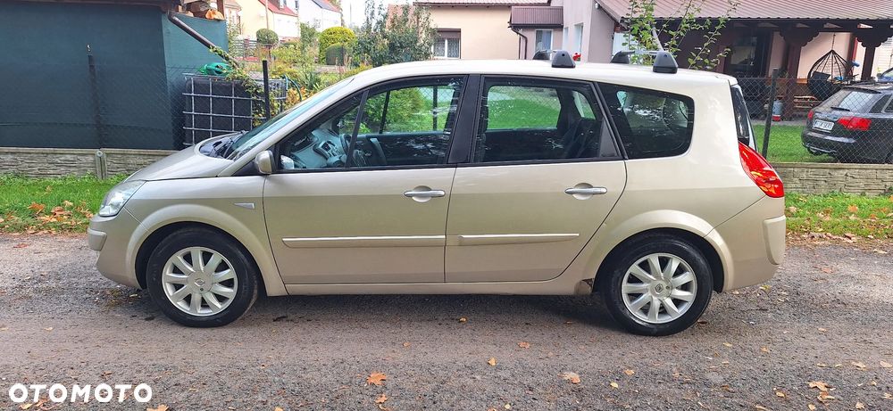 Renault Grand Scenic - 5