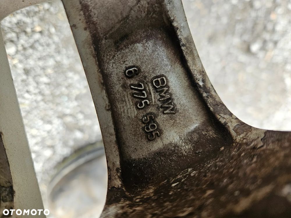 Felgi Aluminiowe 16 BMW 5x120 7Jx16 ET34 6775595 - 7