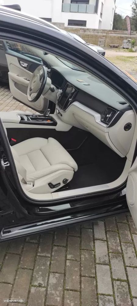 Volvo V60 2.0 T6 AWD TE Inscription Expression - 13