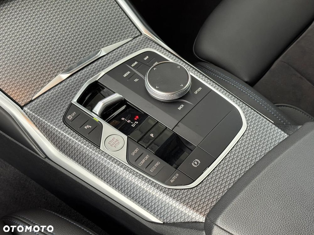 BMW Seria 3 320d xDrive M Sport Sport - 21