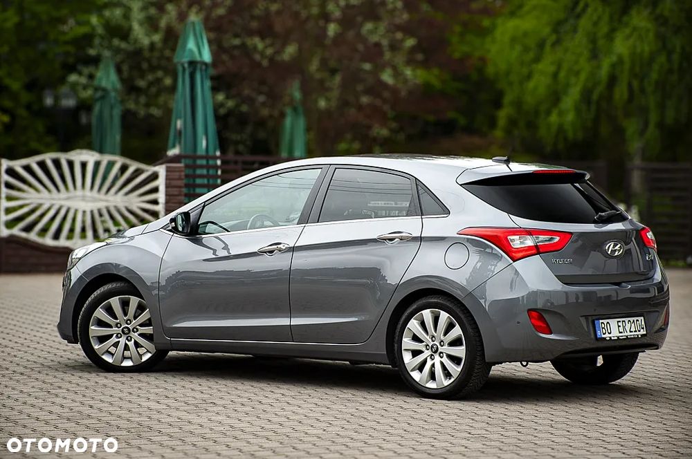 Hyundai i30 1.6 CRDi Premium - 10