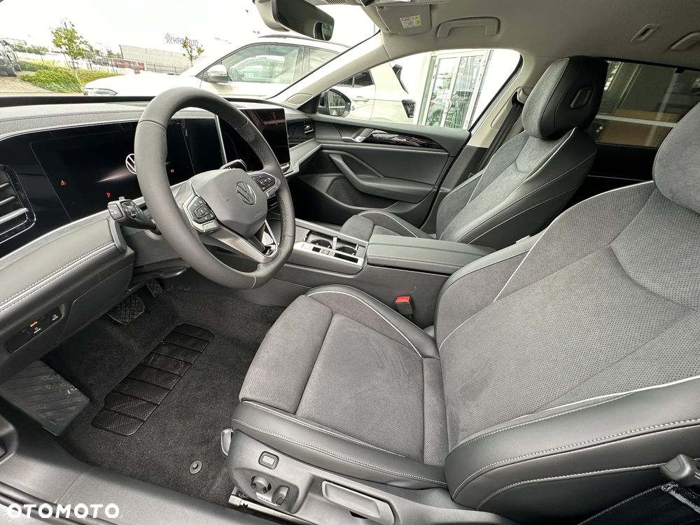 Volkswagen Passat 1.5 TSI EVO Elegance DSG - 13